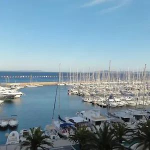 https://cajun.fr-provencehotel.com